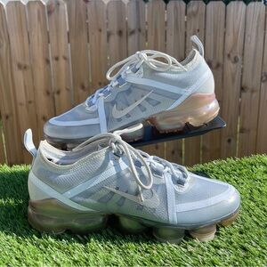 Nike Air Vapormax 2019 Pure Platinum Blue (GS)‎ AJ2617-001 Size 7Y/8.5 Women’s